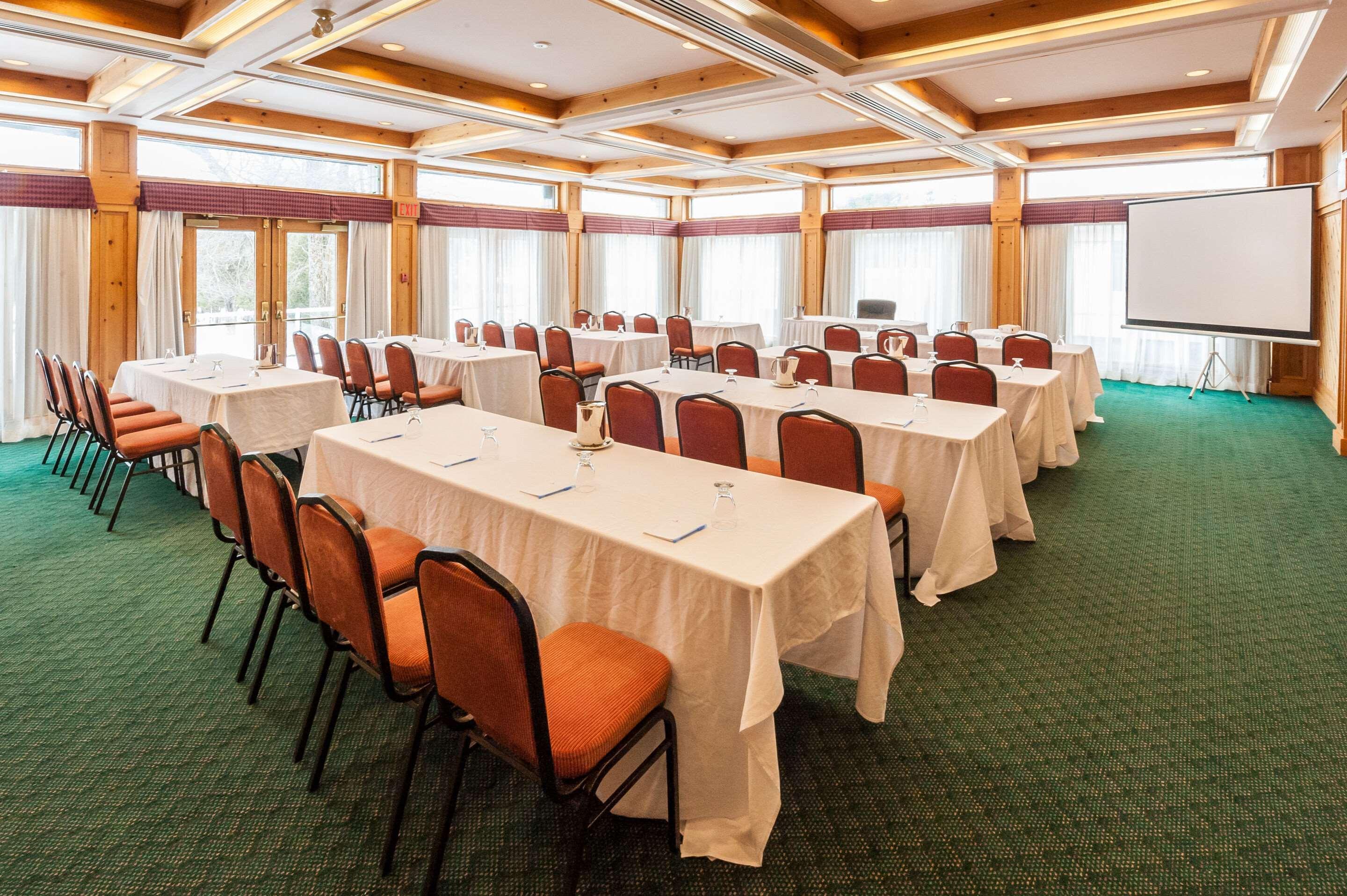 Pinestone Resort, Conference Centre, Spa & Golf Course 핼리버튼 외부 사진