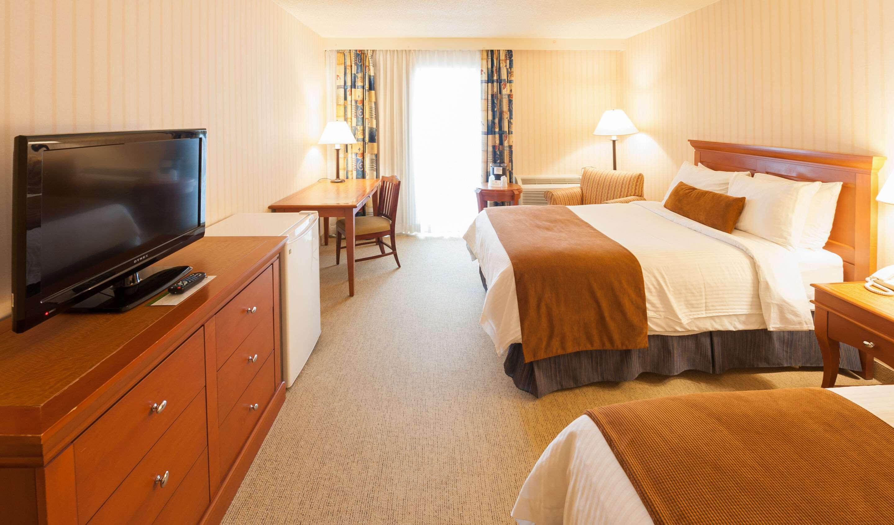 Pinestone Resort, Conference Centre, Spa & Golf Course 핼리버튼 외부 사진