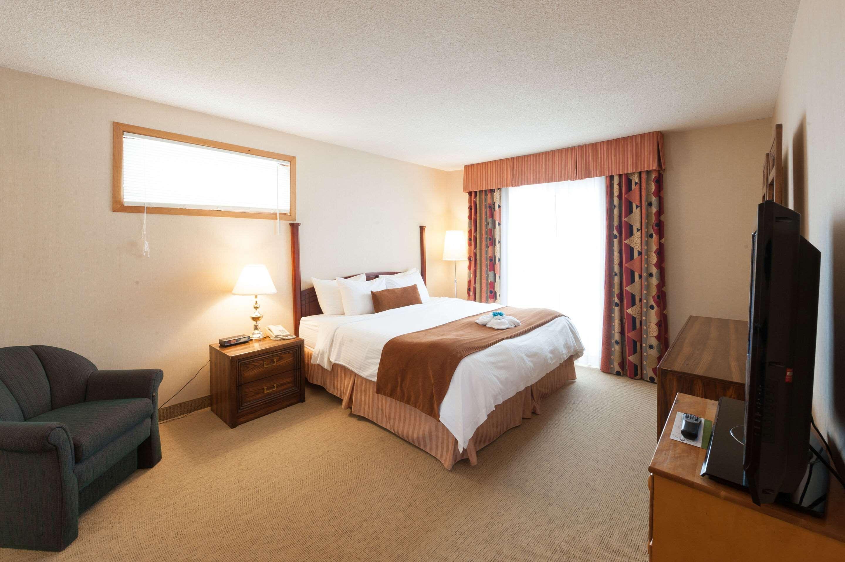 Pinestone Resort, Conference Centre, Spa & Golf Course 핼리버튼 외부 사진