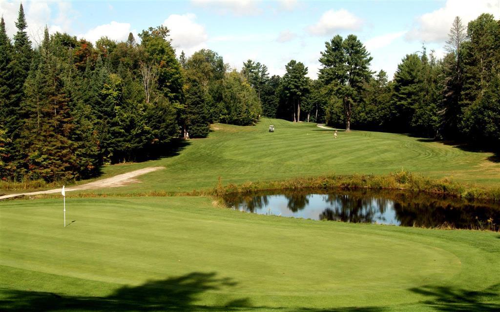 Pinestone Resort, Conference Centre, Spa & Golf Course 핼리버튼 시설 사진